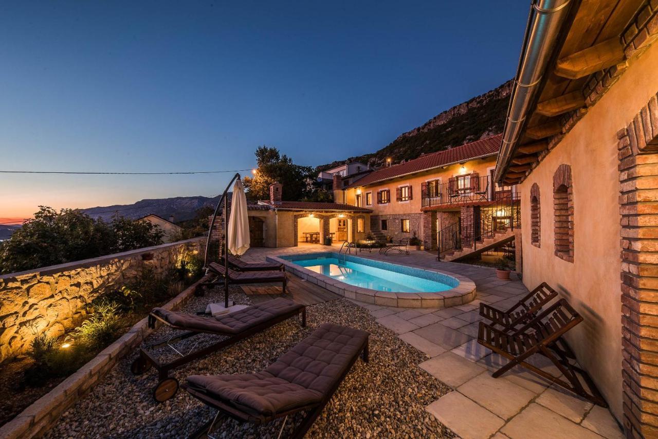 Villa Hacienda *