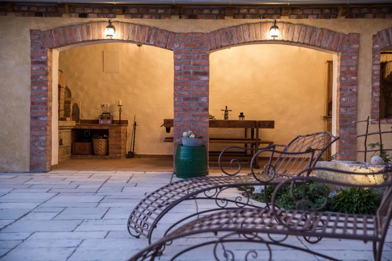 Villa Hacienda
