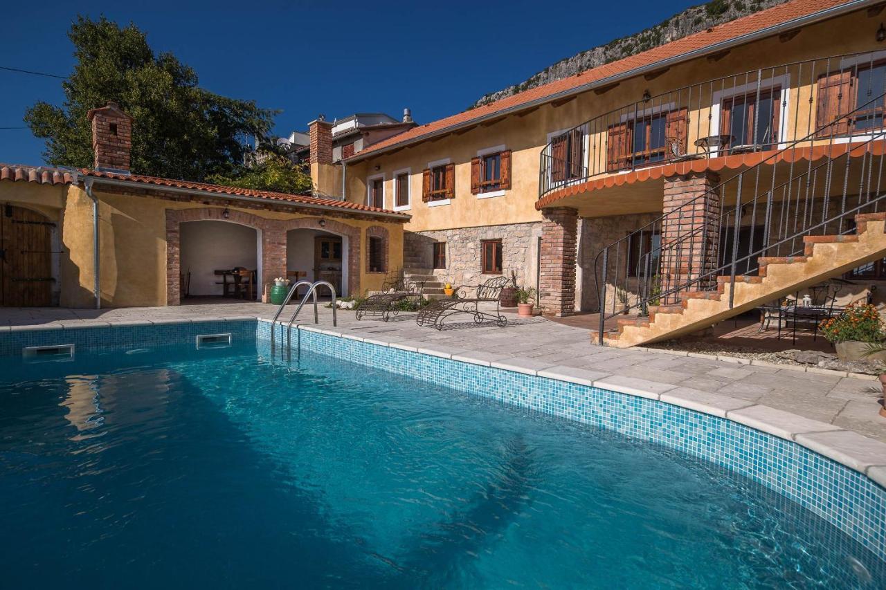 Villa Hacienda *